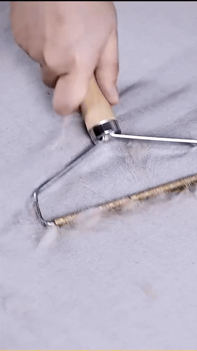 FlufOff Pro™ Lint Remover